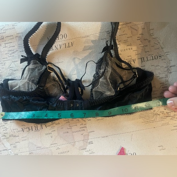 AGENT PROVOCATEUR Tanya Plung
Bow-detailed lace underwired bra Size 36C Black - Picture 9 of 9